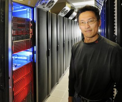 Wu Feng, associate professor of computer science and electrical and computer engineering, spearheaded the design and construction of HokieSpeed, Virginia Tech’s latest and fastest entry into the supercomputing arena.