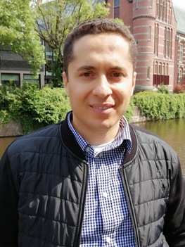 This is dr. Fadi Mohsen, research scientist at the Computer Science department, Bernoulli Insitute, Faculty of Science and Engineering at the University of Groningen, the Netherlands. He is first author of the paper in the journal Concurrency and Computation: Practice and Experience .