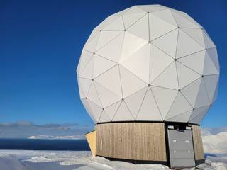 KSAT antenna in Svalbard, Norway, with radome fully installed. Credits: KSAT